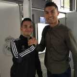 Ben pi� umile si � mostrato Cristiano Ronaldo, raggiunto nel 2015 addirittura a Gelsenkirchen, in Germania, prima di una gara tra Schalke 04 e Real Madrid. �Andare fin l� per una semplice foto fu quasi una follia - ricorda il ragazzo - ma l'asso portoghese mi ripag� dello sforzo fatto�